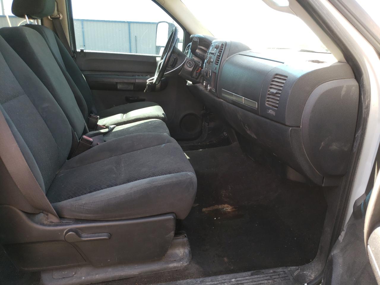 Photo 5 from auction – 2008 GMC SIERRA K25 with VIN 1GTHK23K08F106270