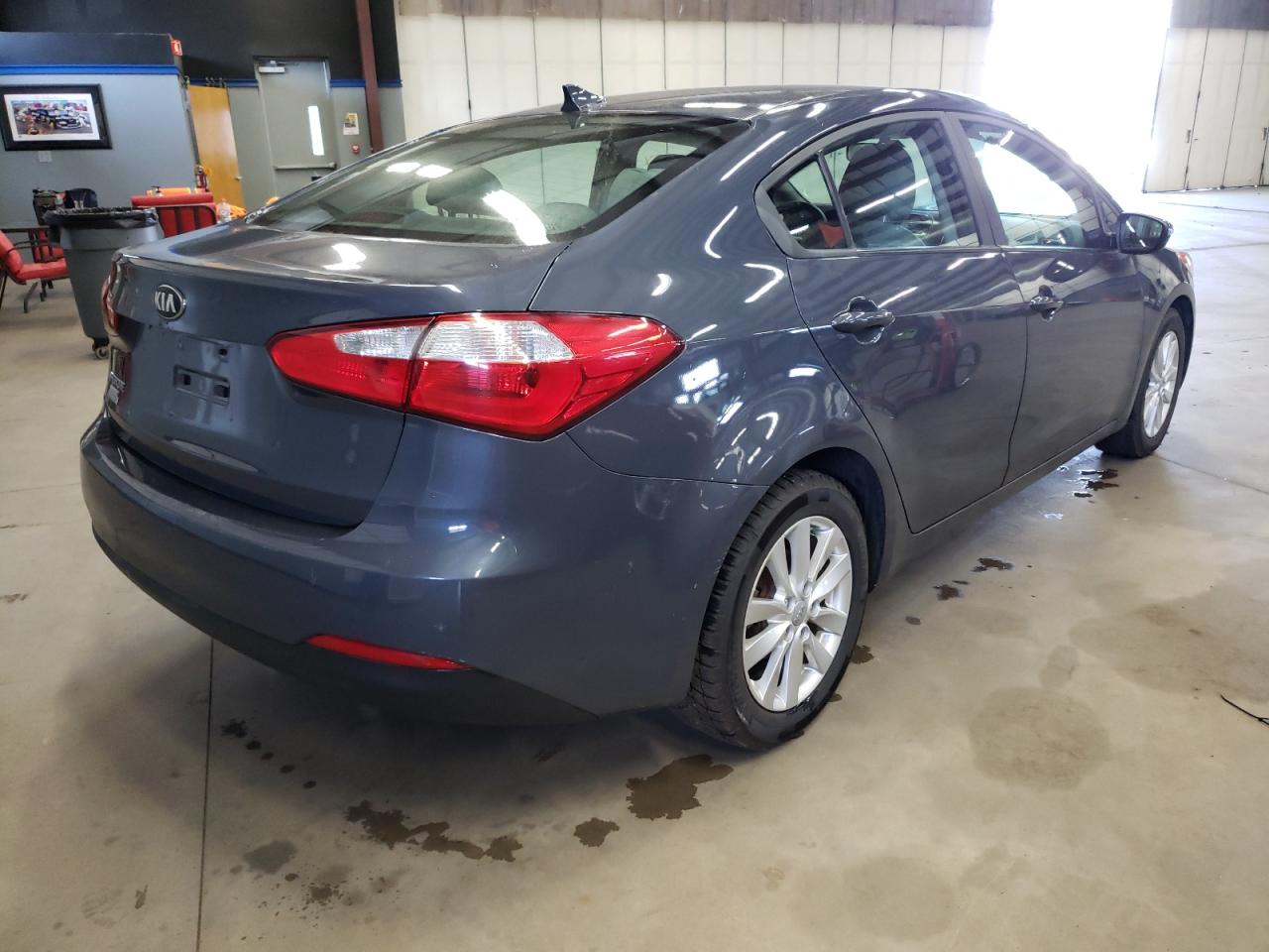 Photo 4 from auction – 2014 KIA FORTE LX with VIN KNAFX4A66E5056094