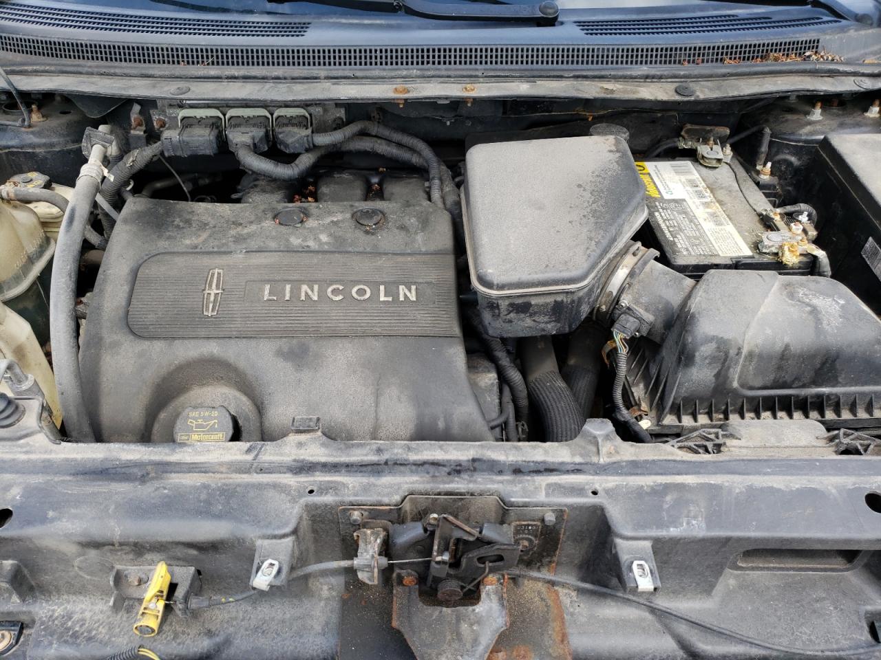 Photo 12 from auction – 2011 LINCOLN MKX with VIN 2LMDJ8JK3BBJ11673