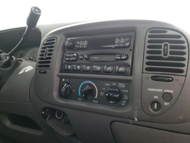 Photo 9 from auction – 2002 FORD F150 with VIN 1FTRF17242NB48936