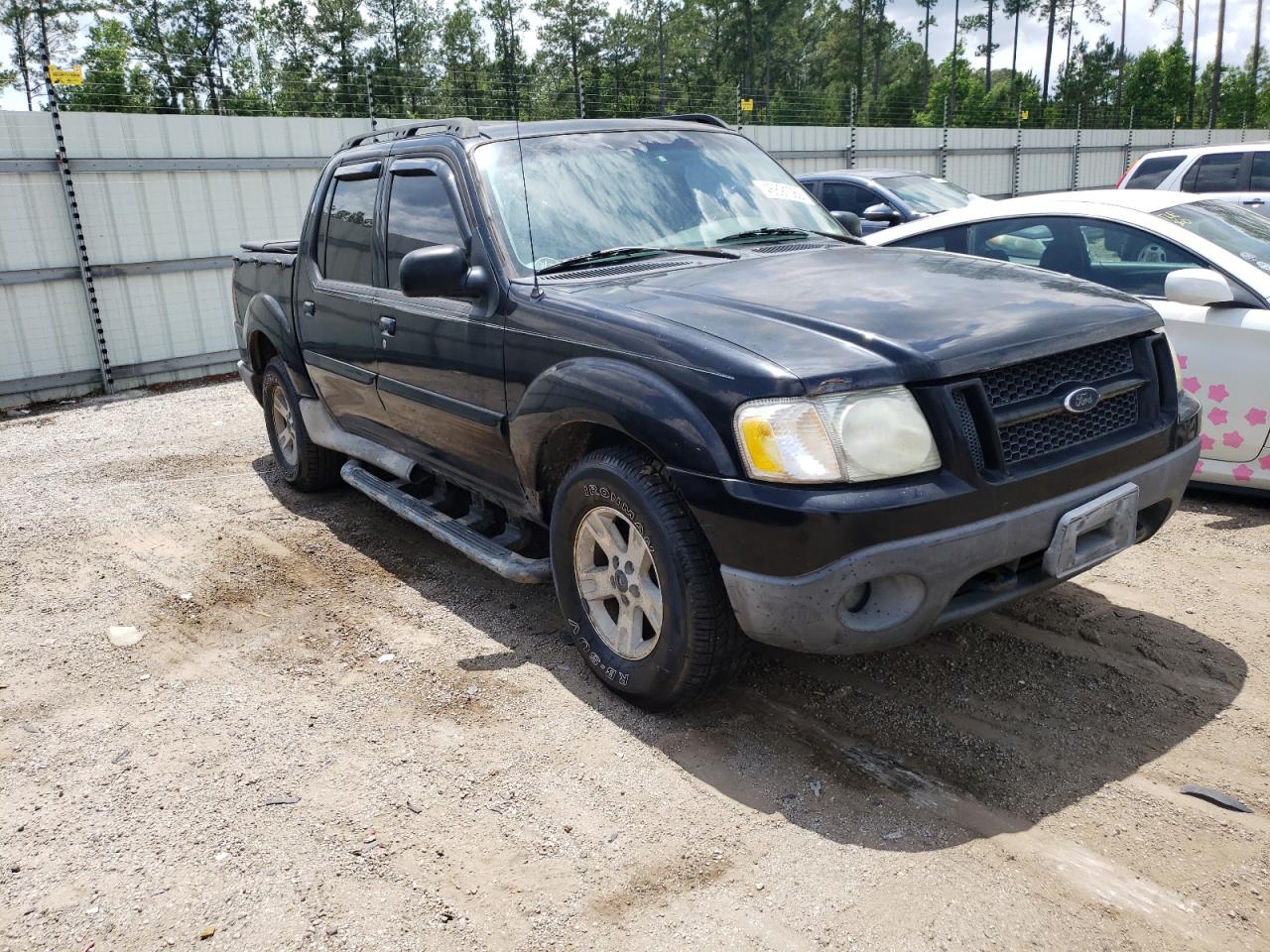 Photo 14 from auction – 2005 FORD EXPLORER S with VIN 1FMZU77K25UB13391