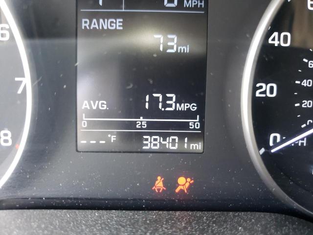 Photo 8 from auction – 2017 HYUNDAI ELANTRA SE with VIN 5NPD74LF0HH093671