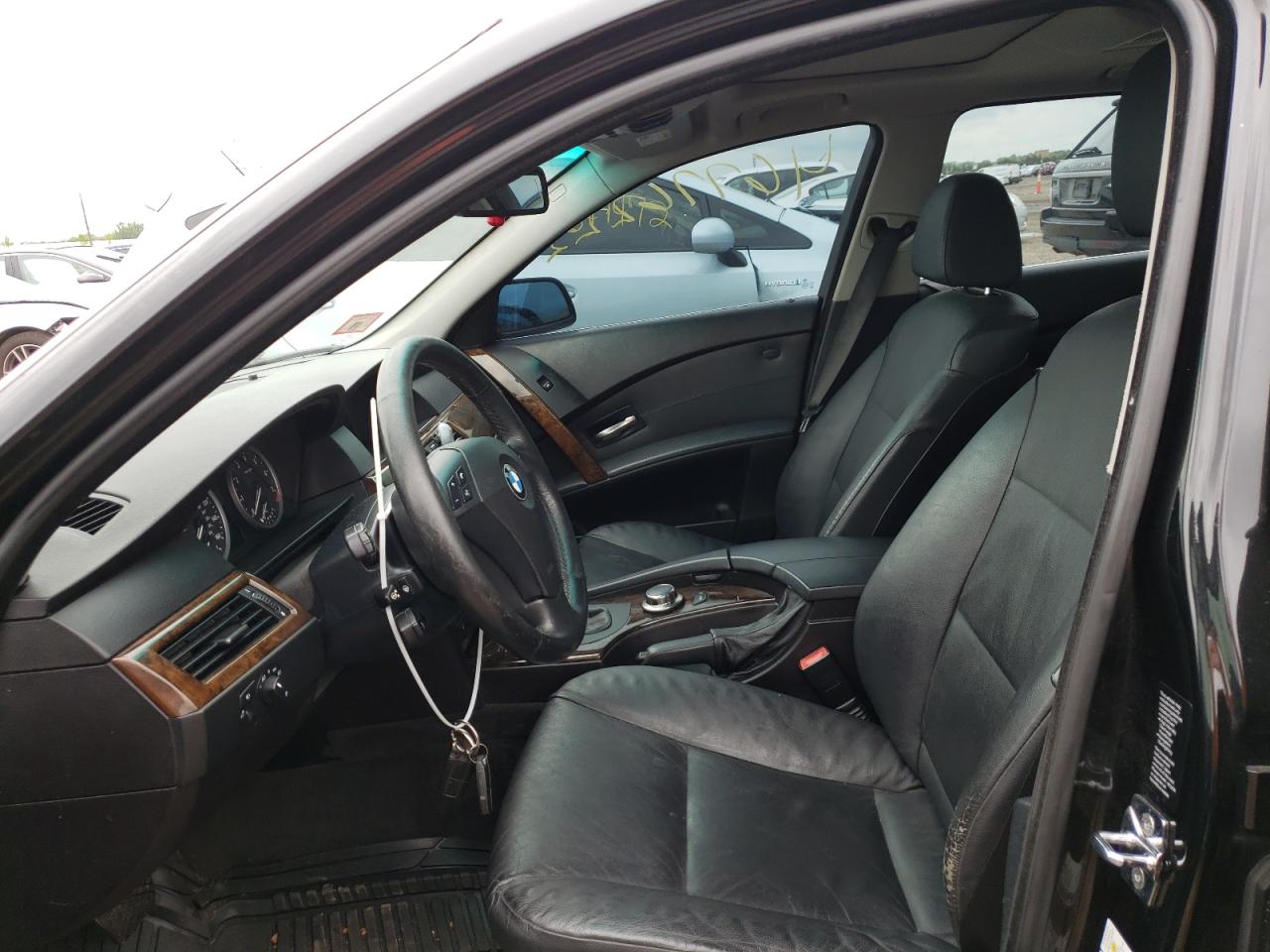 Photo 19 from auction – 2007 BMW 525 XI with VIN WBANF33597CS40411