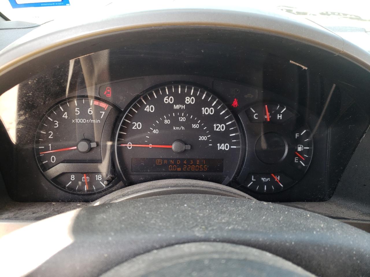 Photo 13 from auction – 2004 NISSAN TITAN XE with VIN 1N6AA07A34N548158