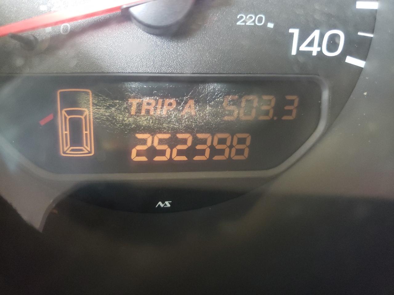 Photo 13 from auction – 2003 ACURA MDX with VIN 2HNYD18673H516047