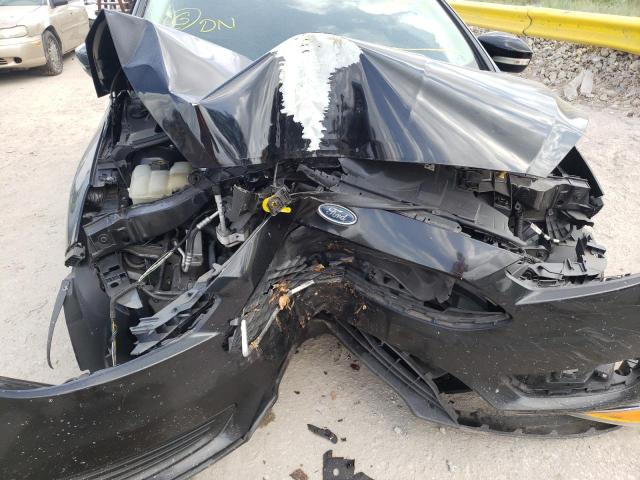 Photo 9 from auction – 2016 FORD FOCUS SE with VIN 1FADP3K24GL213626