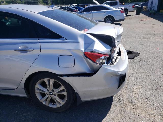 Photo 9 from auction – 2013 HYUNDAI SONATA SE with VIN 5NPEC4AC8DH537494