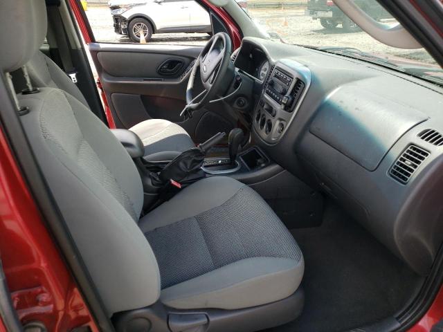 Photo 5 from auction – 2005 FORD ESCAPE XLT with VIN 1FMYU93135KA75640