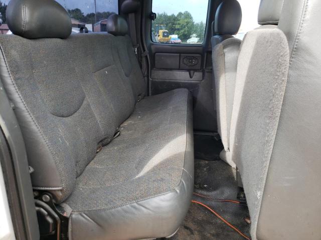 Photo 6 from auction – 2005 CHEVROLET SILVERADO with VIN 2GCEC19T151266042