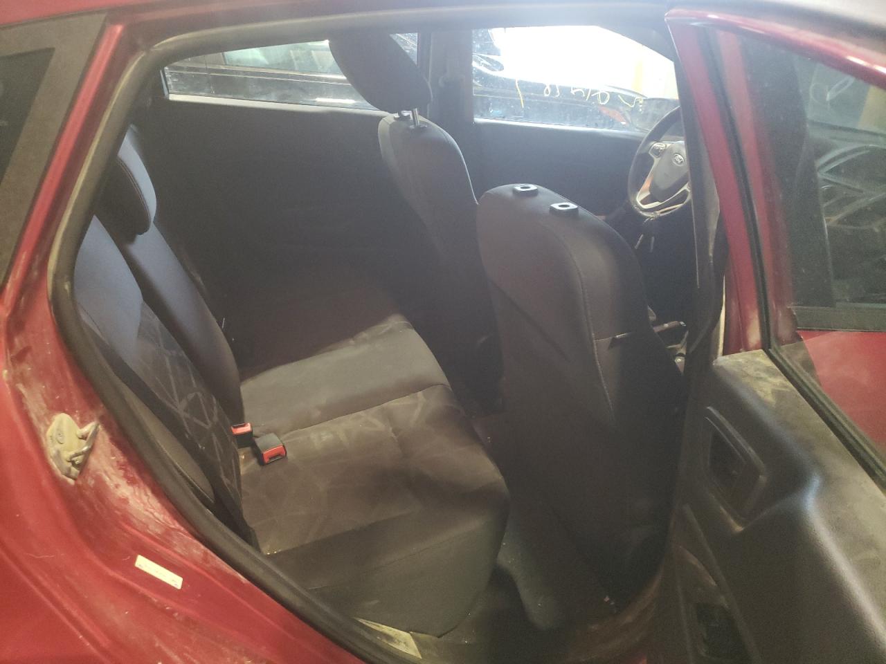 Photo 18 from auction – 2011 FORD FIESTA SE with VIN 3FADP4EJ0BM159385