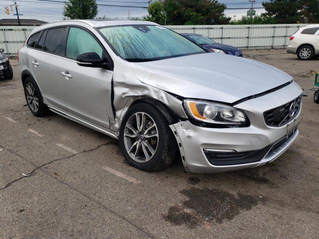 Photo 9 from auction – 2017 VOLVO V60 CROSS with VIN YV440MWK0H1025663