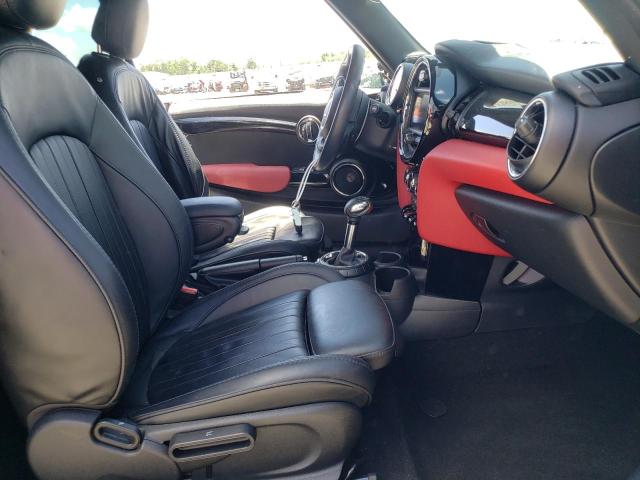 Photo 5 from auction – 2017 MINI COOPER S with VIN WMWWG9C32H3C81776
