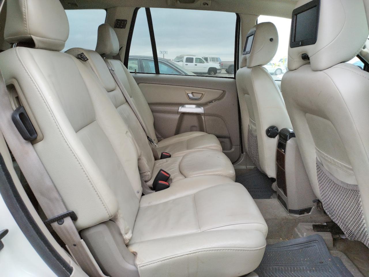 Photo 18 from auction – 2006 VOLVO XC90 with VIN YV4CZ852561245209