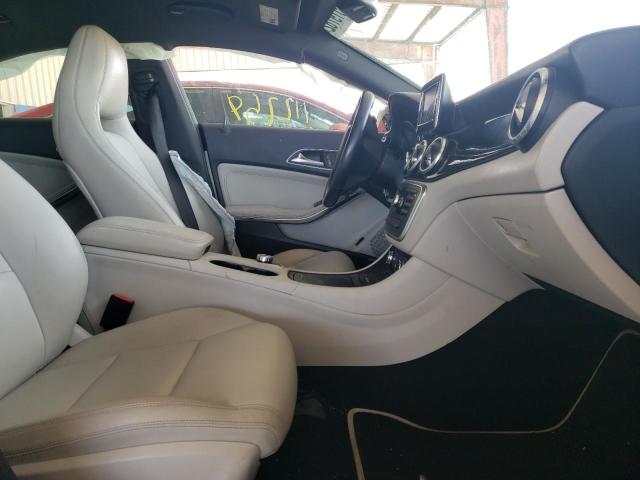 Photo 5 from auction – 2014 MERCEDES-BENZ CLA 250 with VIN WDDSJ4EB5EN047046