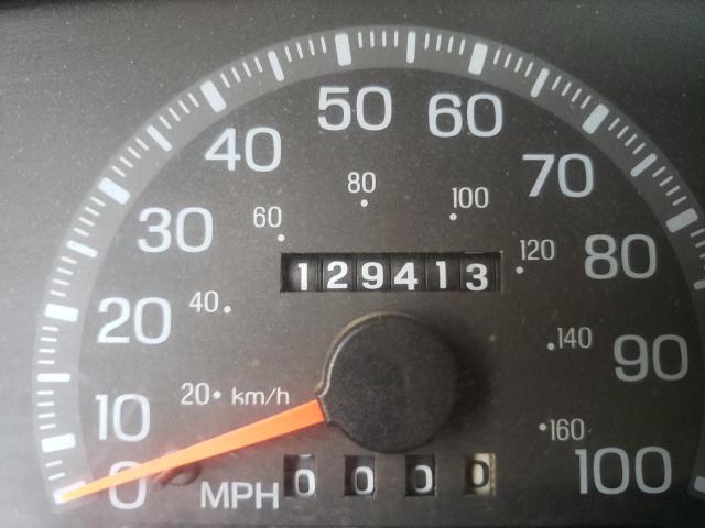 Photo 8 from auction – 1998 FORD F150 with VIN 2FTRF1766WCA41630