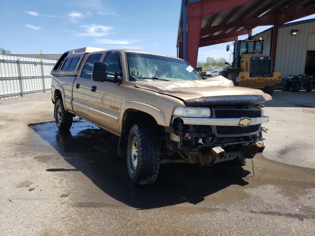 CHEVROLET SILVERADO 2001 with VIN 1GCHK23U91F129585 - Photo from auction