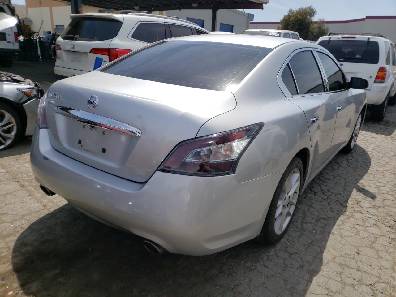 Photo 4 from auction – 2013 NISSAN MAXIMA S with VIN 1N4AA5AP0DC802391