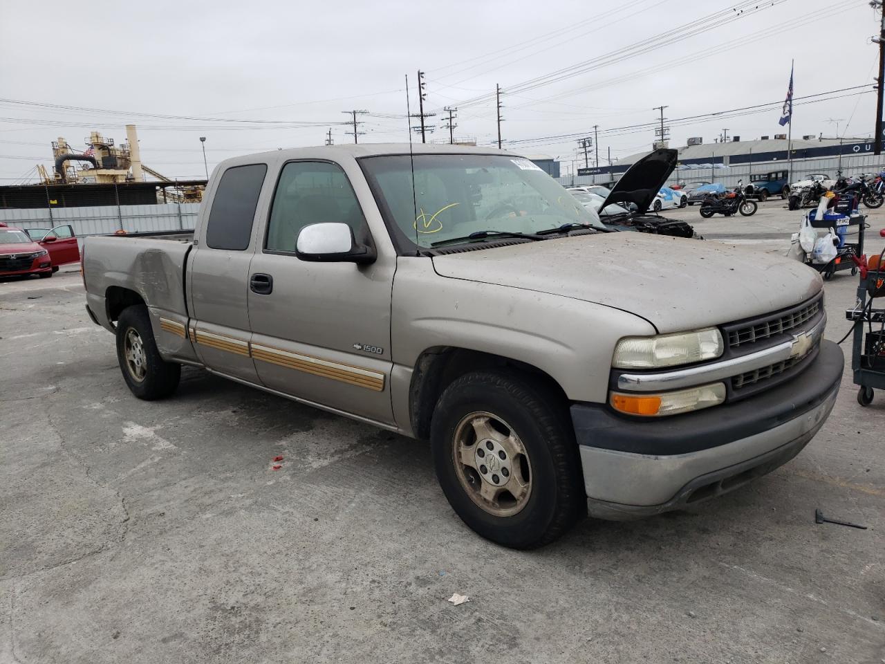 CHEVROLET SILVERADO 2001 with VIN 2GCEC19V411191042 - Photo from auction