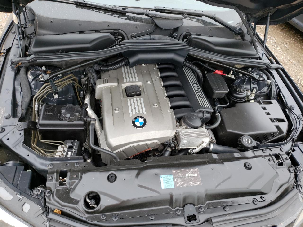 Photo 12 from auction – 2007 BMW 525 XI with VIN WBANF33597CS40411