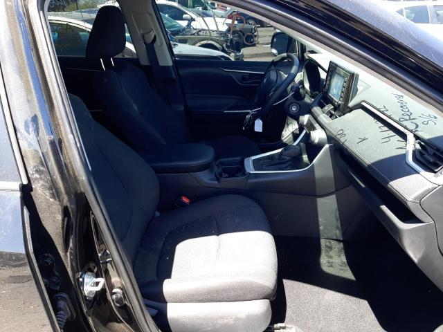Photo 5 from auction – 2021 TOYOTA RAV4 LE with VIN 2T3H1RFVXMC158436