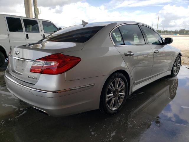 Photo 4 from auction – 2012 HYUNDAI GENESIS 3. with VIN KMHGC4DD2CU184893
