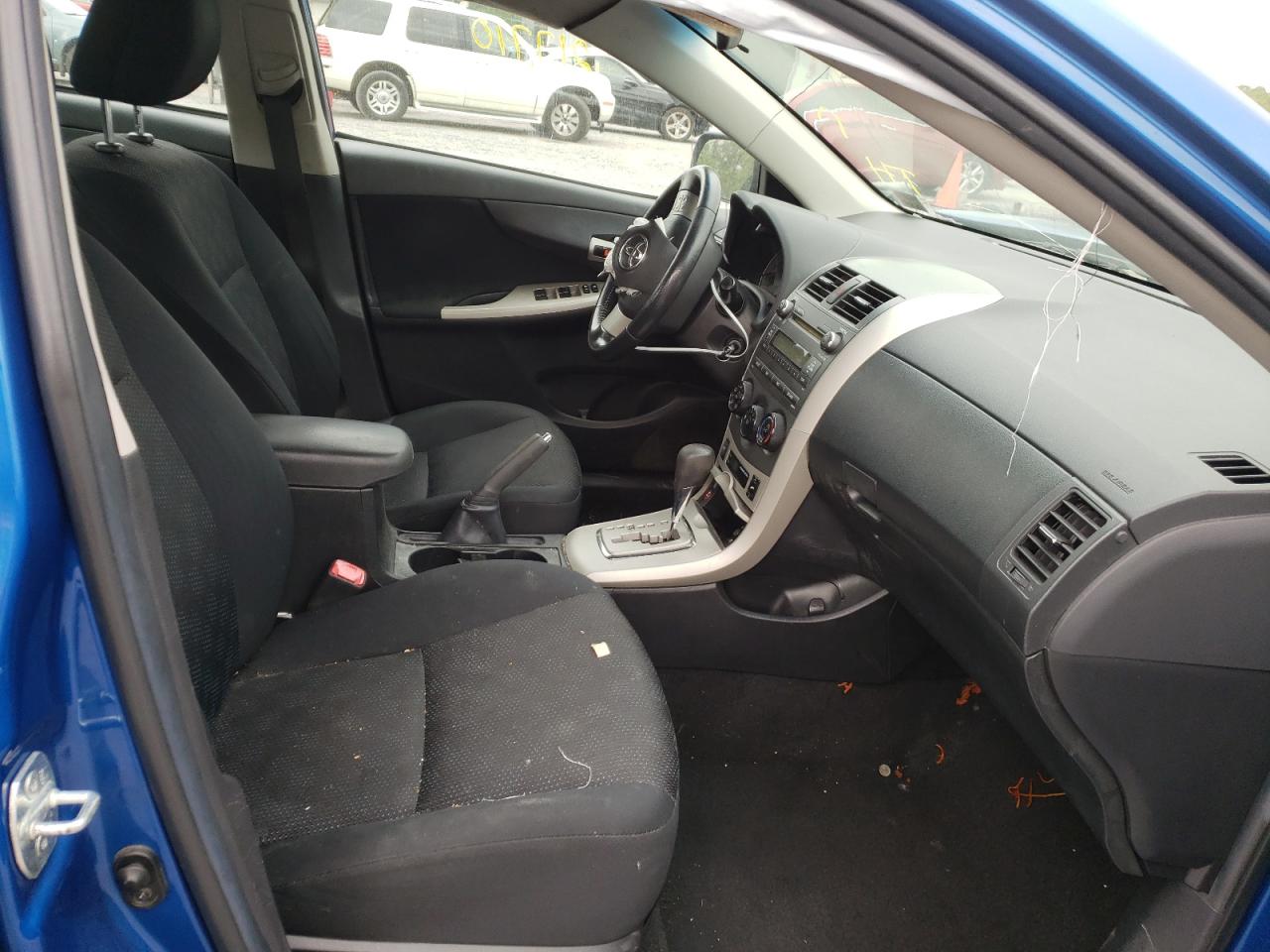 Photo 19 from auction – 2010 TOYOTA COROLLA BA with VIN 2T1BU4EEXAC453252