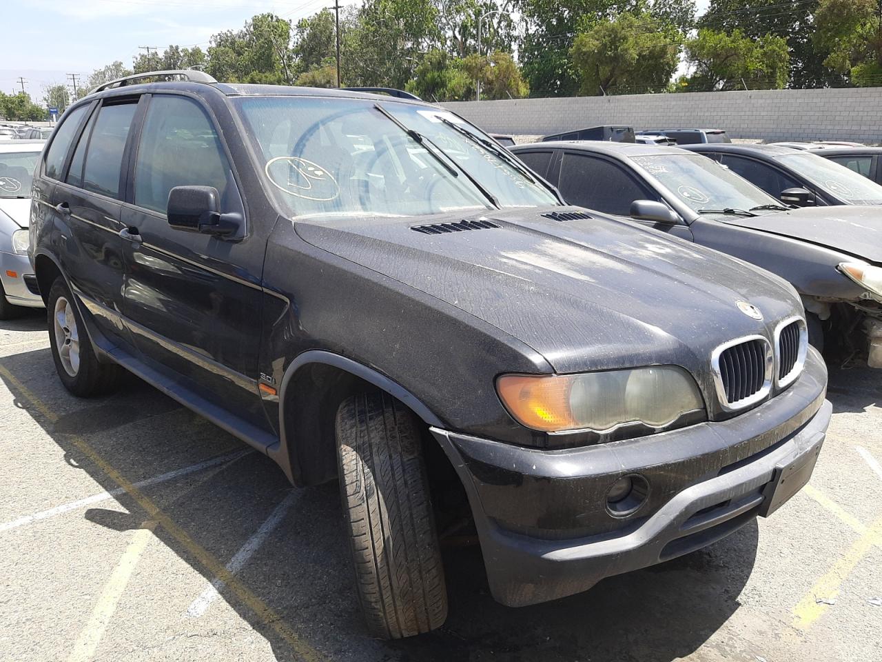 BMW 5 SERIES 2002 مع رقم تعريف المركبة 5UXFA53512LP53421 - صورة من المزاد