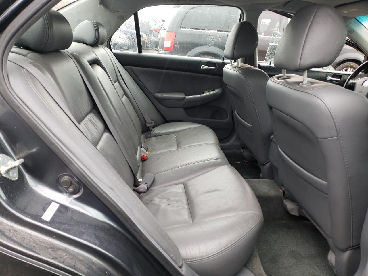 Photo 18 from auction – 2004 HONDA ACCORD EX with VIN 1HGCM66544A079990