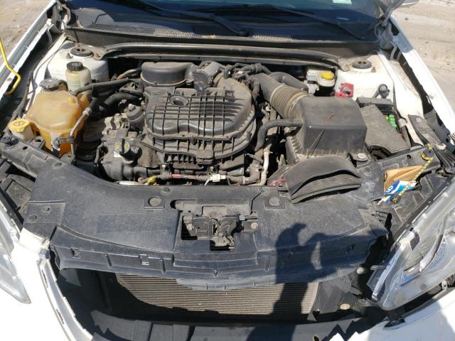 Photo 7 from auction – 2012 CHRYSLER 200 TOURIN with VIN 1C3CCBBG4CN149971