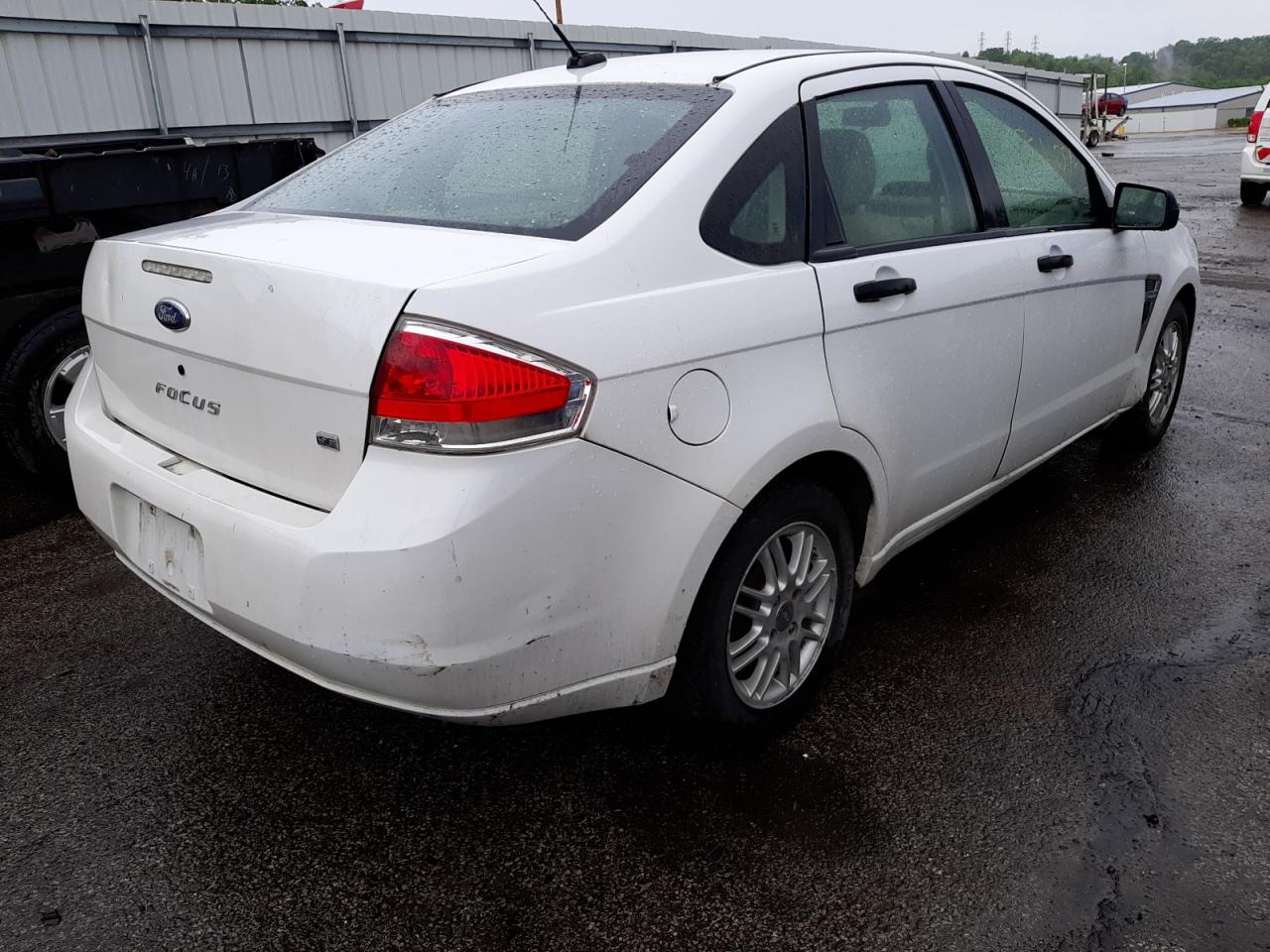 Photo 14 from auction – 2008 FORD FOCUS SE with VIN 1FAHP35N68W133591