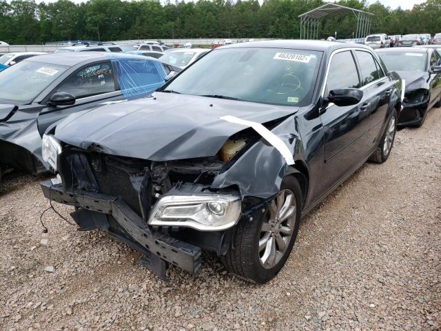 Photo 2 from auction – 2015 CHRYSLER 300 LIMITE with VIN 2C3CCARG5FH849575