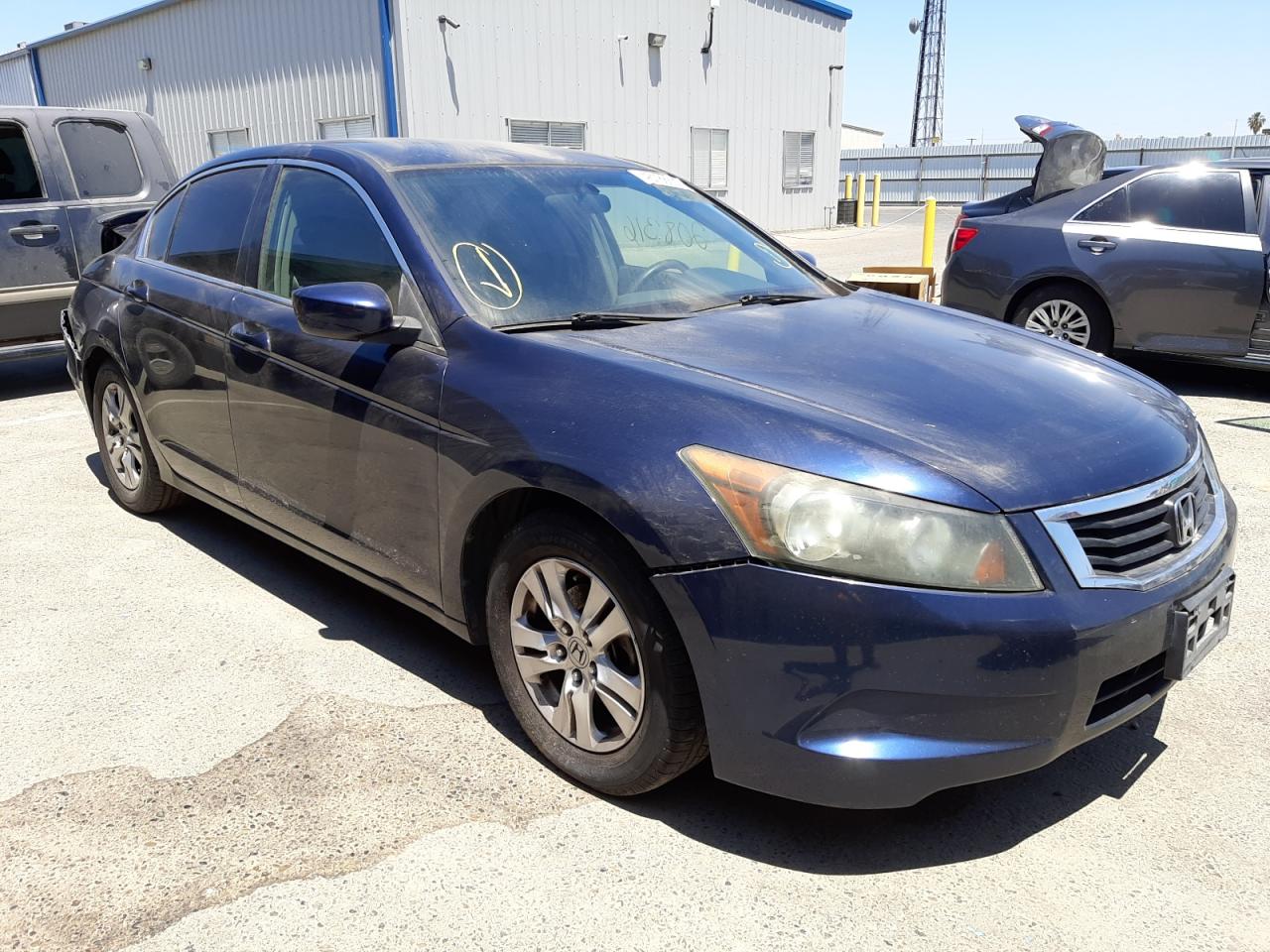 HONDA ACCORD LXP 2008 with VIN JHMCP26478C024951 - Photo from auction
