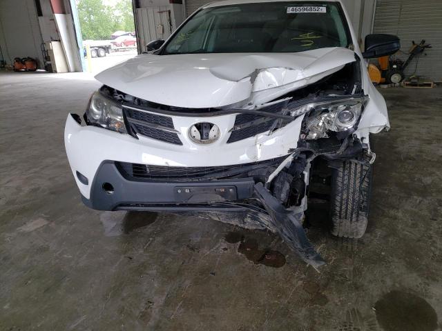 Photo 9 from auction – 2014 TOYOTA RAV4 LE with VIN 2T3BFREV4EW138949