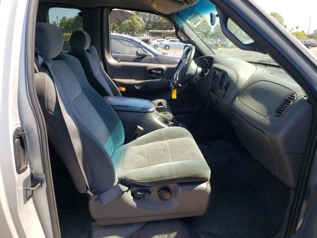 Photo 5 from auction – 2001 FORD F150 with VIN 1FTRX07L81KA62626