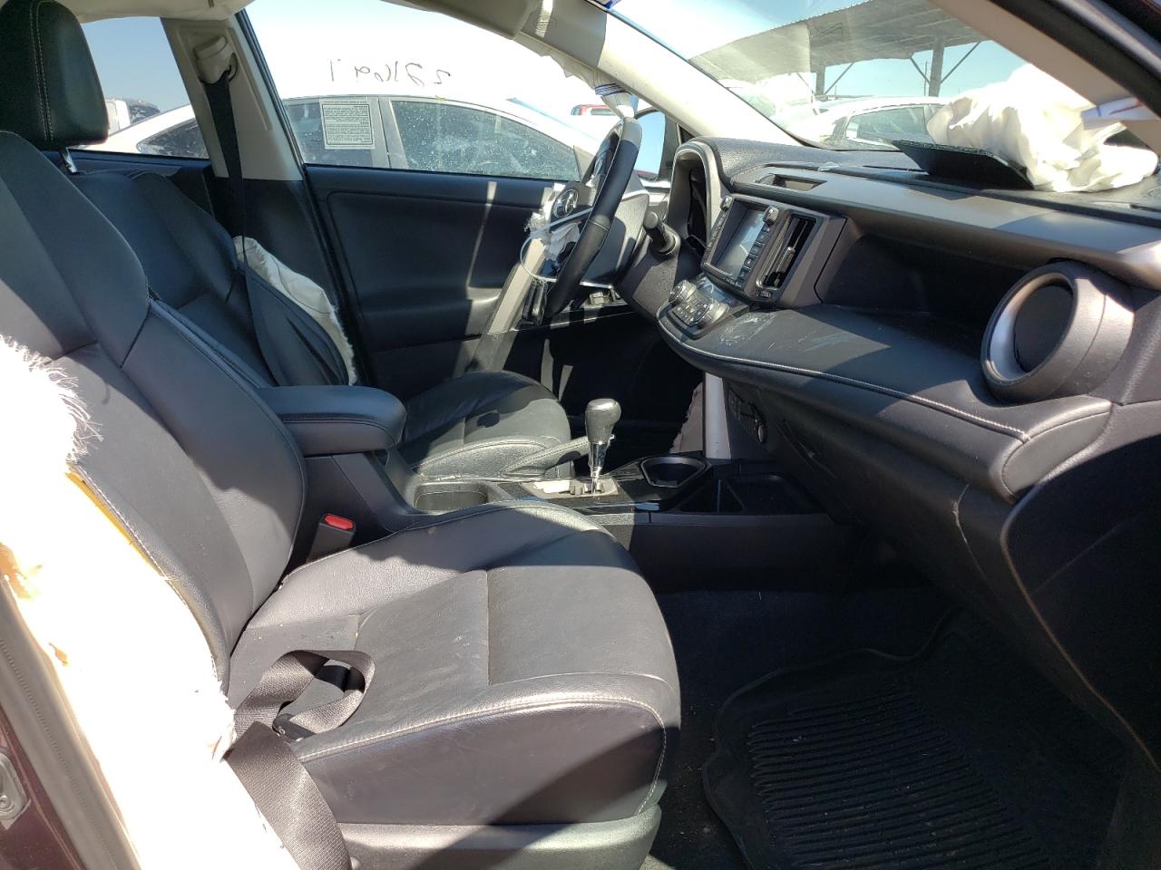 Photo 19 from auction – 2017 TOYOTA RAV4 LIMIT with VIN 2T3YFREV0HW360936