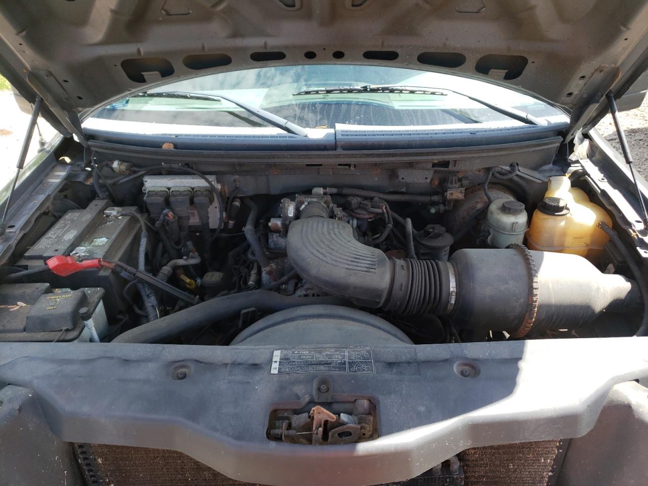 Photo 7 from auction – 2005 FORD F150 with VIN 1FTRX14W05FB45275