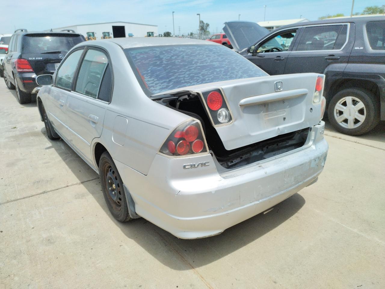 Photo 3 from auction – 2004 HONDA CIVIC EX with VIN JHMES26724S001837