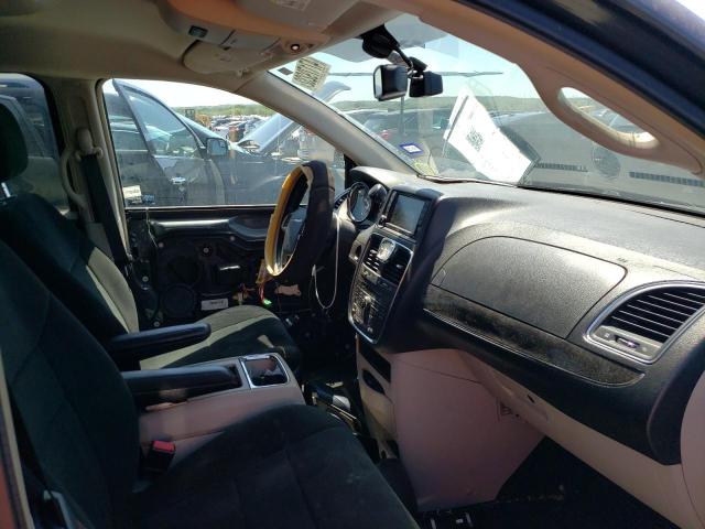 Photo 5 from auction – 2012 CHRYSLER TOWN & COU with VIN 2C4RC1BG5CR125892