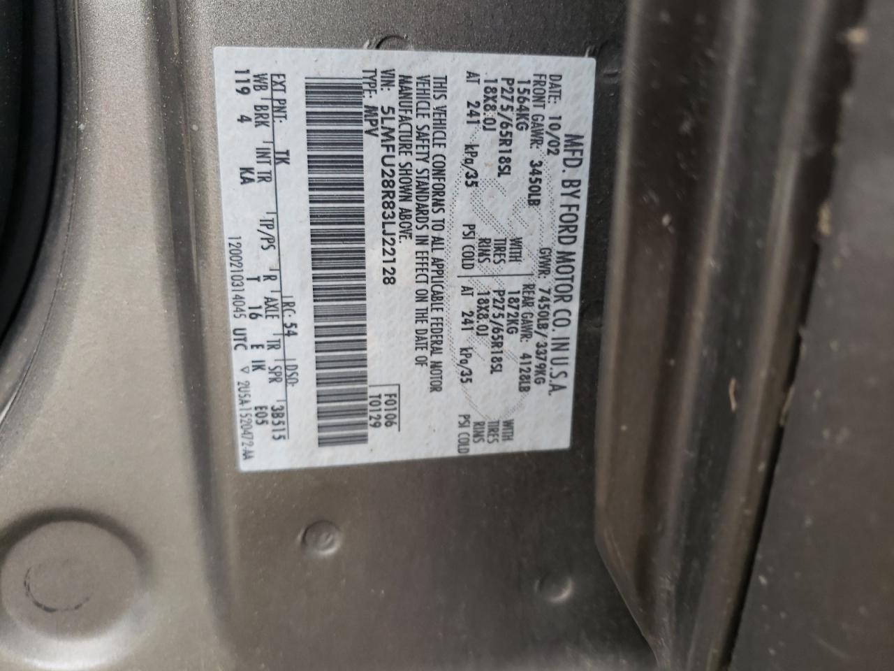 Photo 11 from auction – 2003 LINCOLN NAVIGATOR with VIN 5LMFU28R83LJ22128