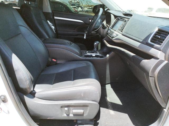 Photo 5 from auction – 2019 TOYOTA HIGHLANDER with VIN 5TDKZRFH6KS574229