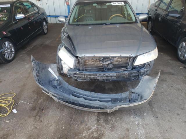 Photo 9 from auction – 2006 HYUNDAI AZERA SE with VIN KMHFC46FX6A097839