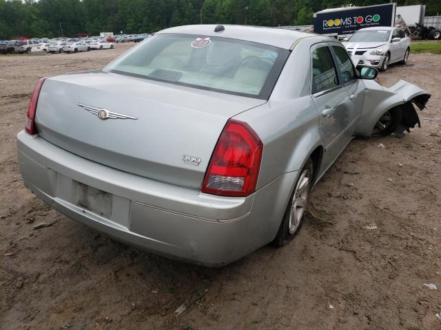 Photo 4 from auction – 2005 CHRYSLER 300 TOURIN with VIN 2C3AA53G95H663324