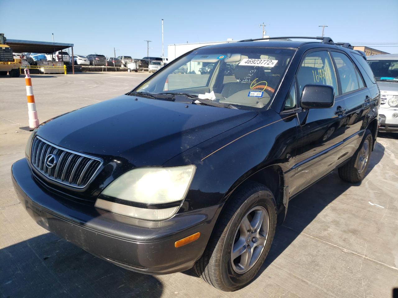 Photo 15 from auction – 2002 LEXUS RX 300 with VIN JTJHF10U120278058