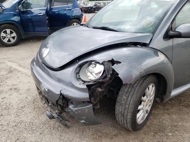 Photo 9 from auction – 2004 VOLKSWAGEN NEW BEETLE with VIN 3VWCK31C94M405176