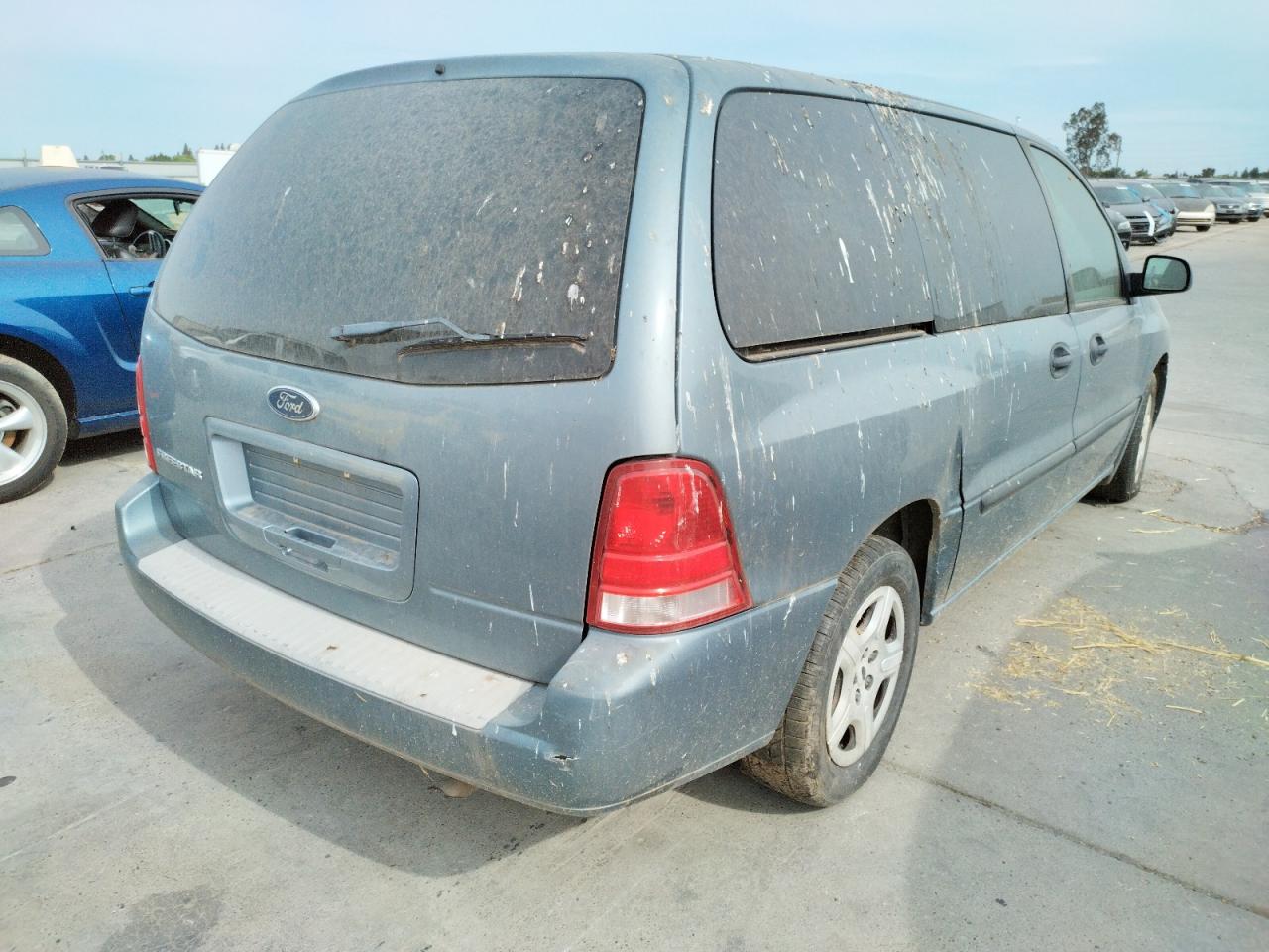 Photo 17 from auction – 2004 FORD FREESTAR S with VIN 2FMDA50684BA81510