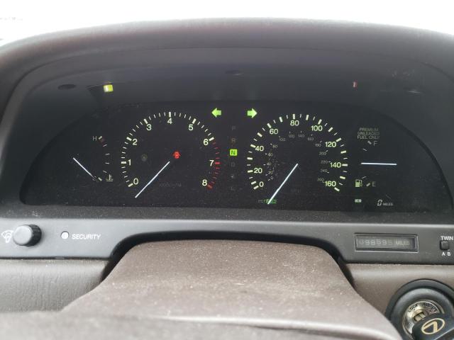 Photo 8 from auction – 1992 LEXUS LS 400 with VIN JT8UF11EXN0116893