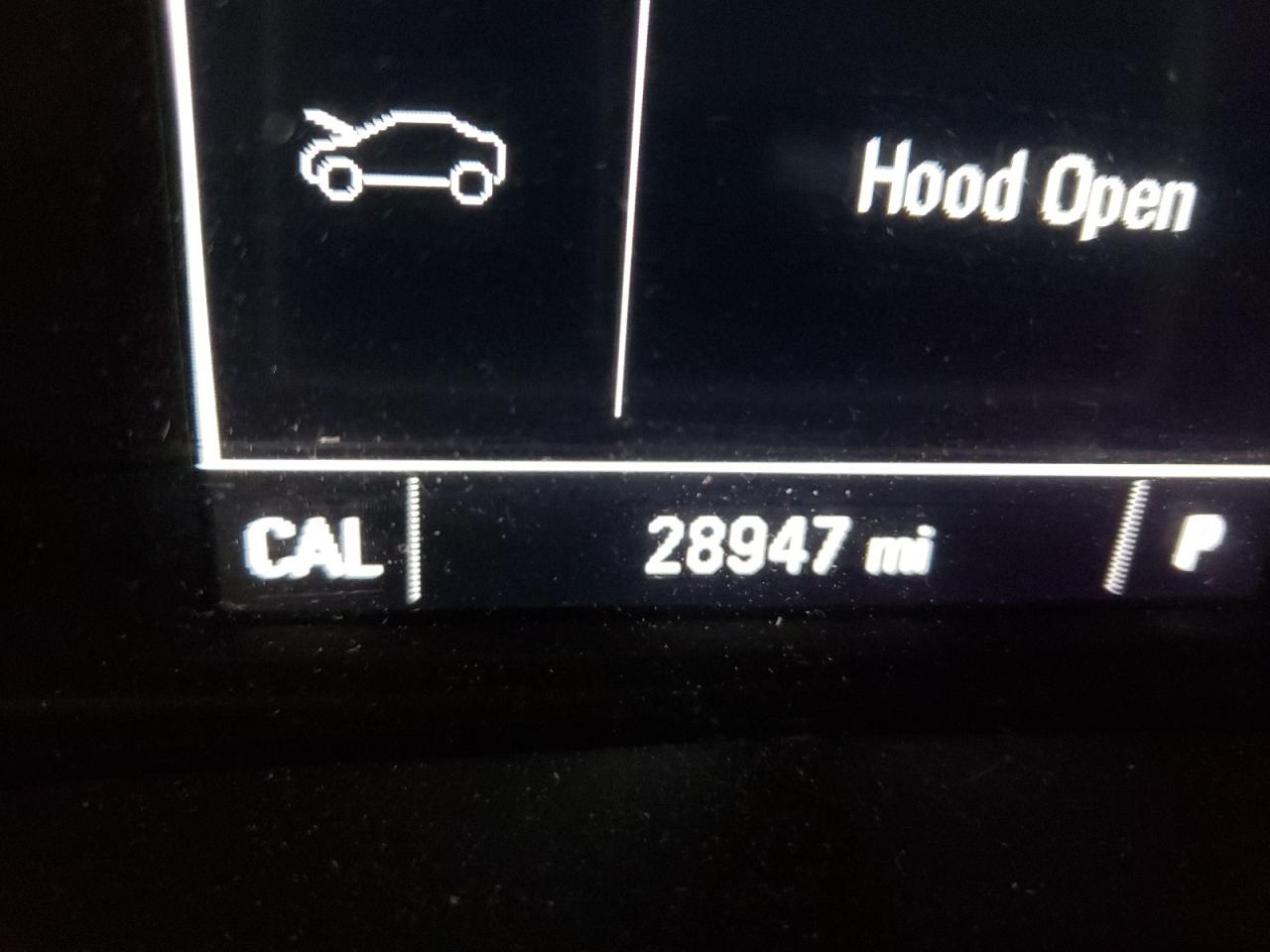 Photo 13 from auction – 2018 CHEVROLET CRUZE LT with VIN 3G1BE6SM7JS565152
