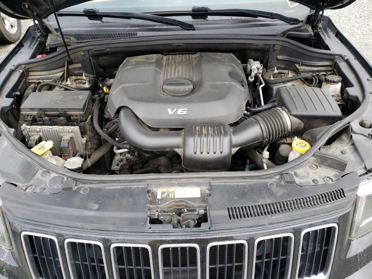 Photo 7 from auction – 2015 JEEP GRAND CHER with VIN 1C4RJFBG5FC802357