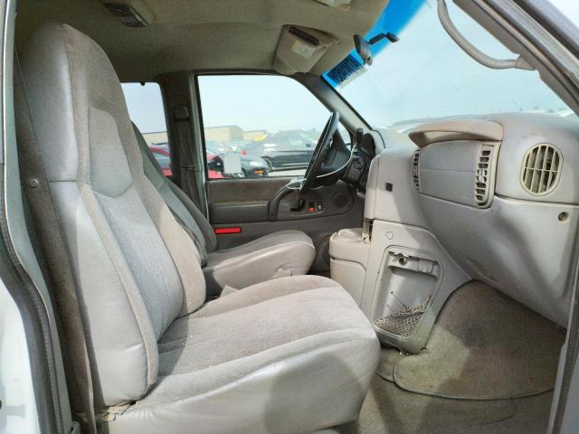 Photo 5 from auction – 2003 CHEVROLET ASTRO with VIN 1GNDM19X53B109159