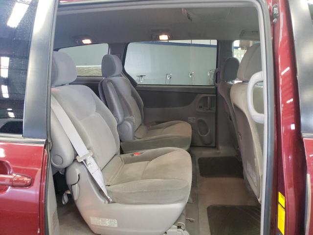 Photo 8 from auction – 2004 TOYOTA SIENNA CE with VIN 5TDZA23C04S189001
